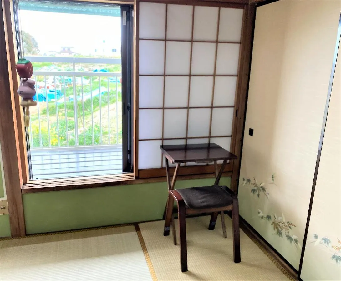 Apartment 湘南の丘のヴィラーtatami Room Fujisawa